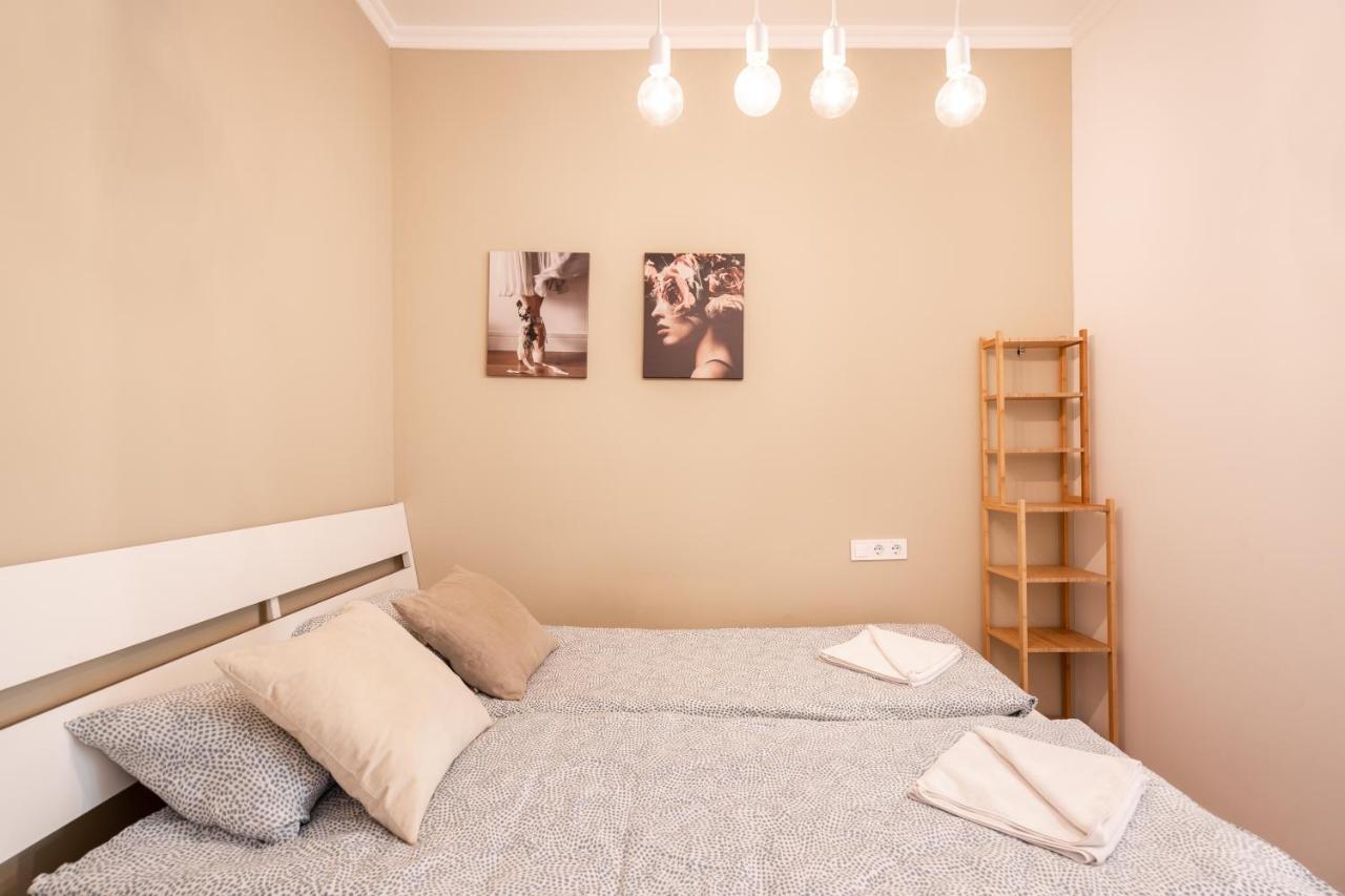 D71 Superior Apartments, Best Location, By Bqa Budapeste Exterior foto